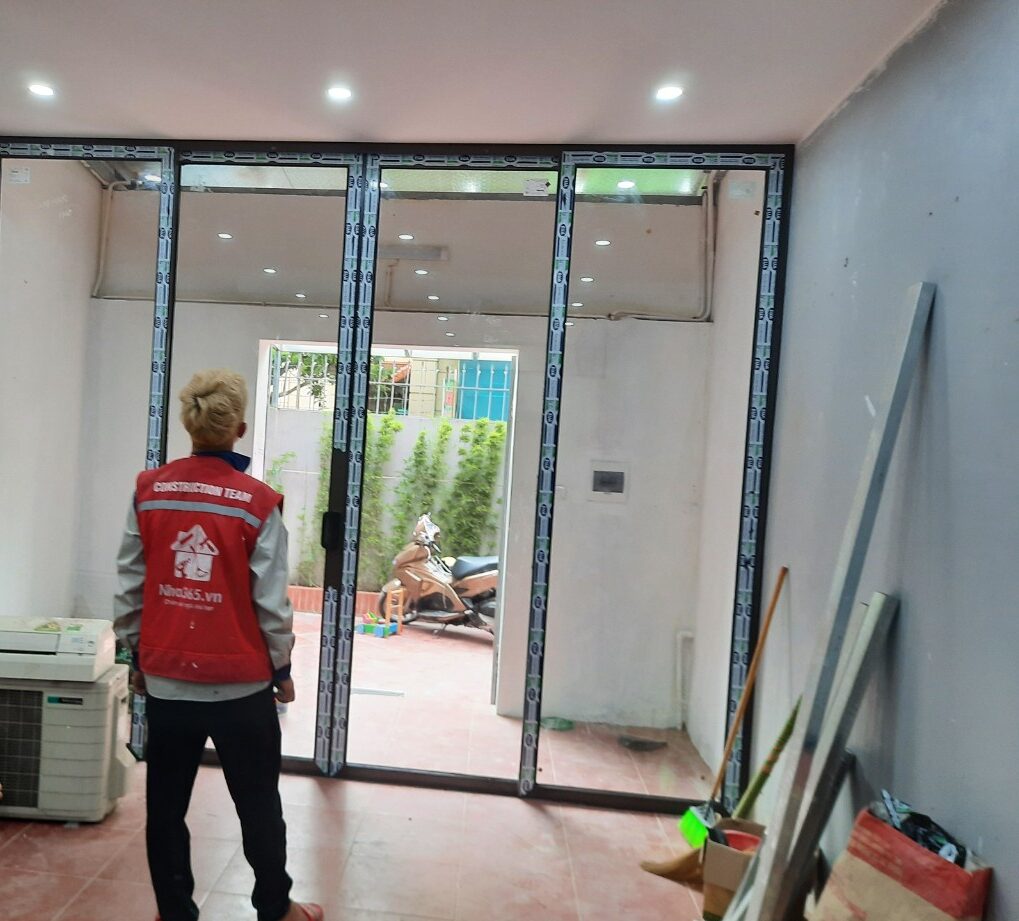 DỰ ÁN SỬA CHỮA, CẢI TẠO VĂN PHÒNG TẠI NGỌC HỒI 6 Z2466091164163 f5221cee0047cf1103146a6dc1d126e5 e1724047726812