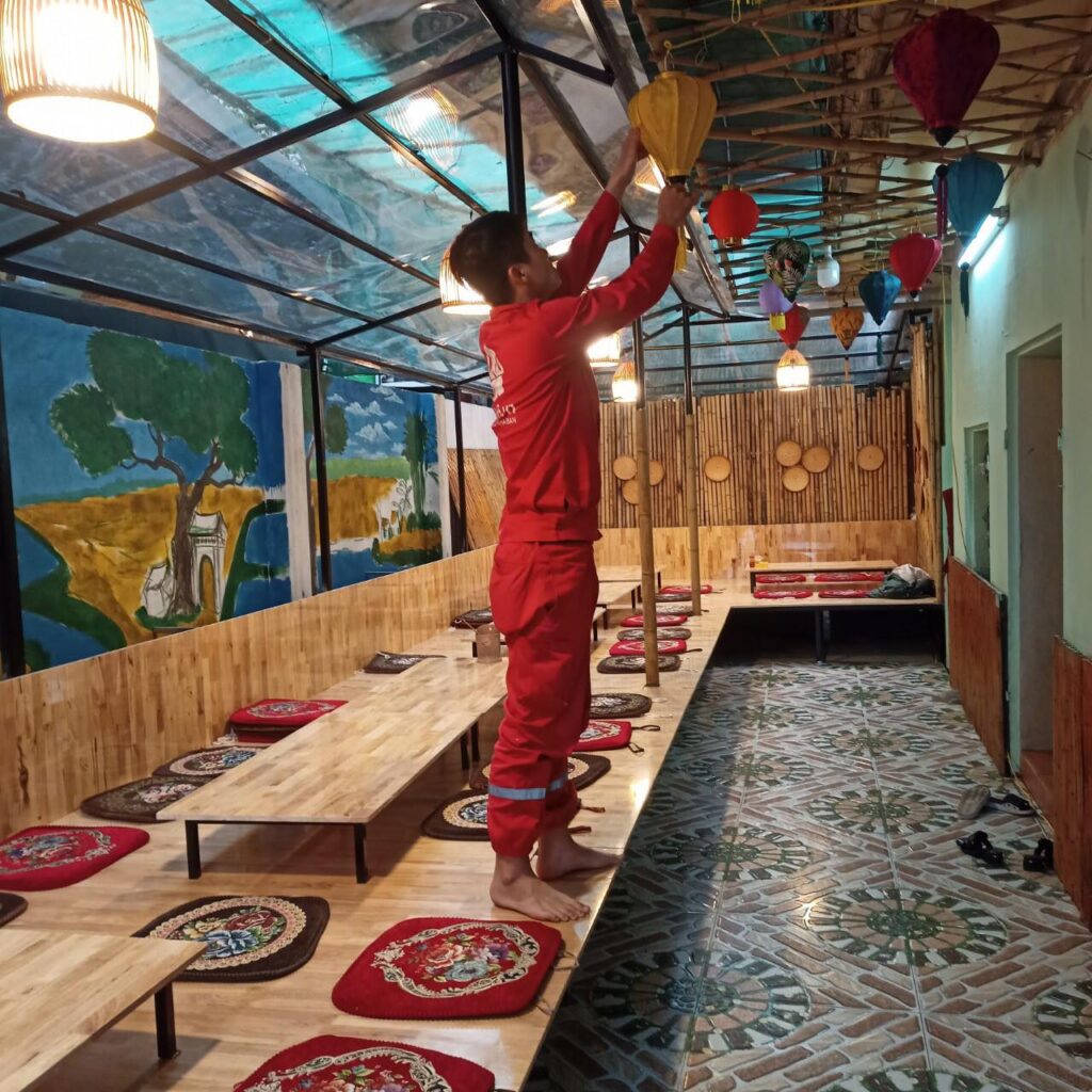 THI CÔNG LẮP ĐẶT HỆ THỐNG ĐIỆN NƯỚC QUÁN ĂN 58 LĨNH NAM 10 140901822 434500444632248 6938295961998167785 n